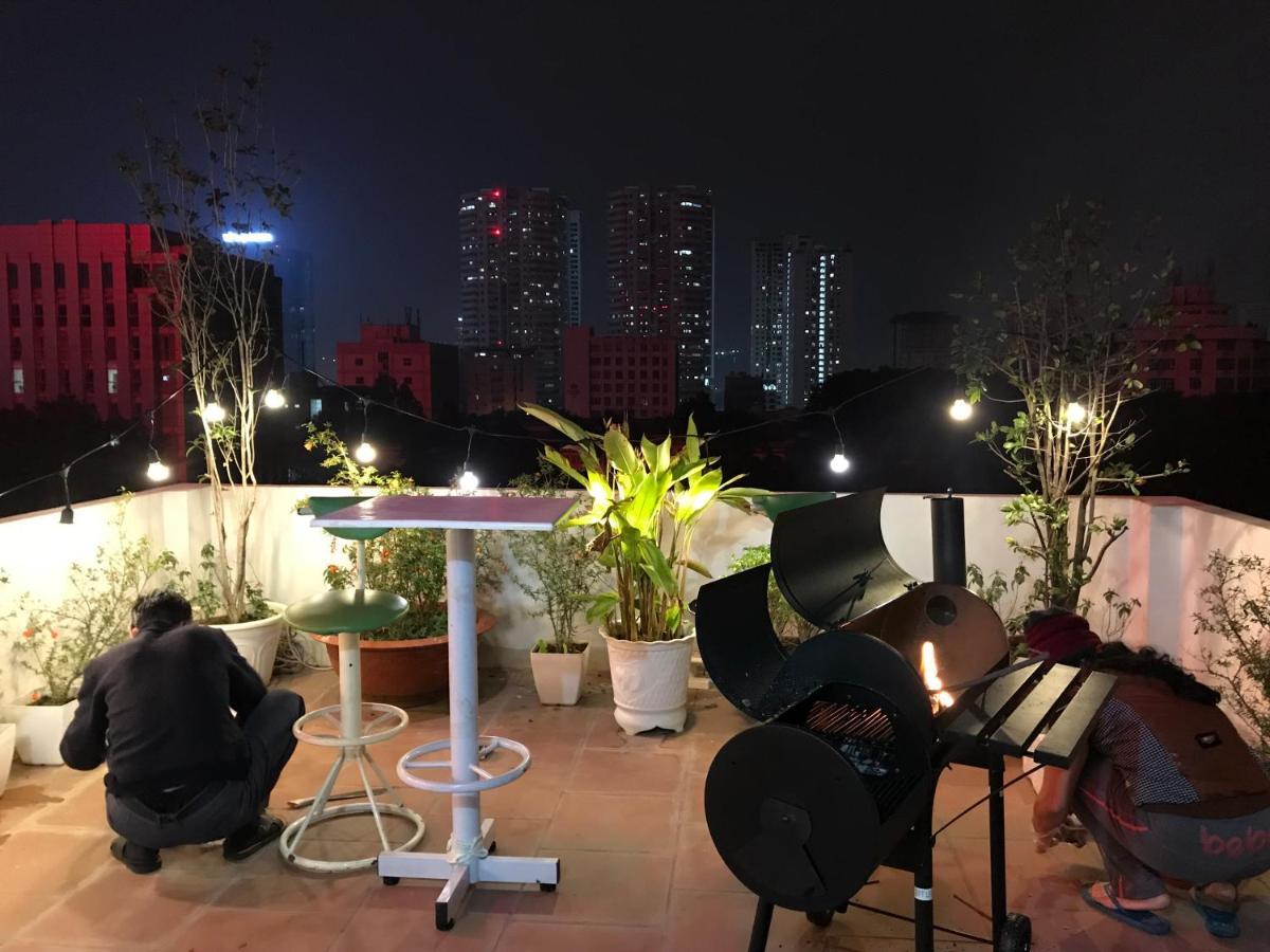 Lyn House - Service Apartment Hoang Quoc Viet Hanoi Exteriör bild