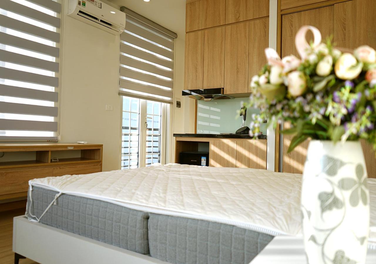 Lyn House - Service Apartment Hoang Quoc Viet Hanoi Exteriör bild