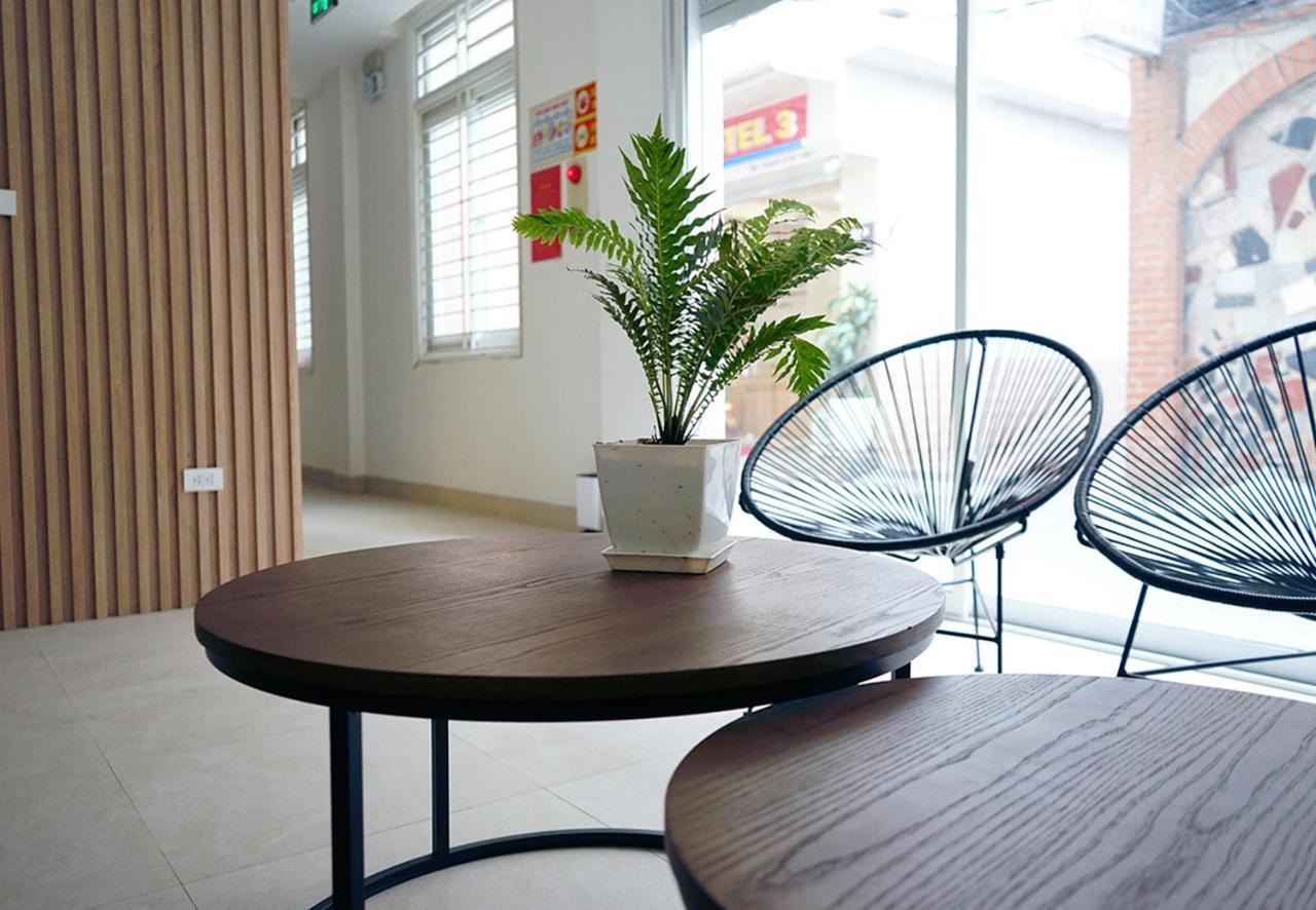 Lyn House - Service Apartment Hoang Quoc Viet Hanoi Exteriör bild