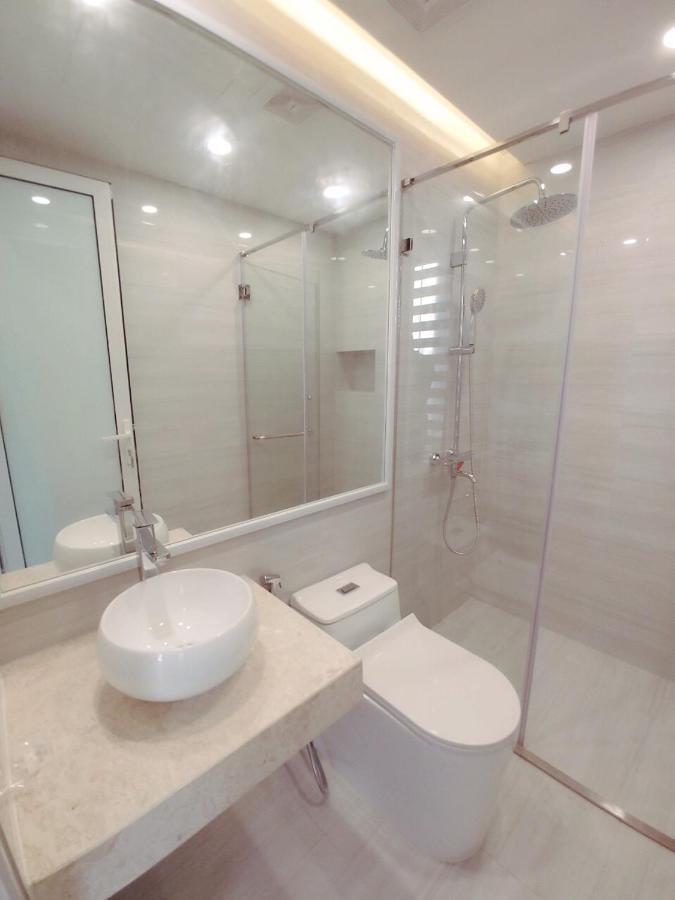 Lyn House - Service Apartment Hoang Quoc Viet Hanoi Exteriör bild